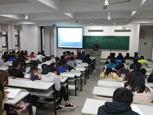 谭理刚老师.jpg